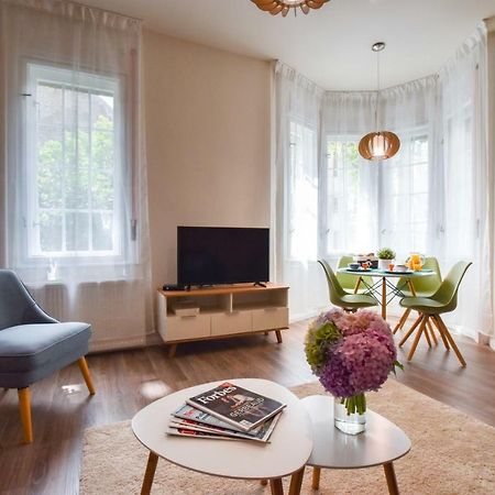 Christine Apartment Close To The Buda Castle Boedapest Buitenkant foto