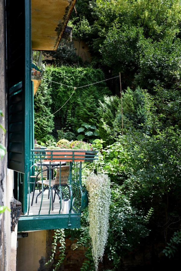 Christine Apartment Close To The Buda Castle Boedapest Buitenkant foto