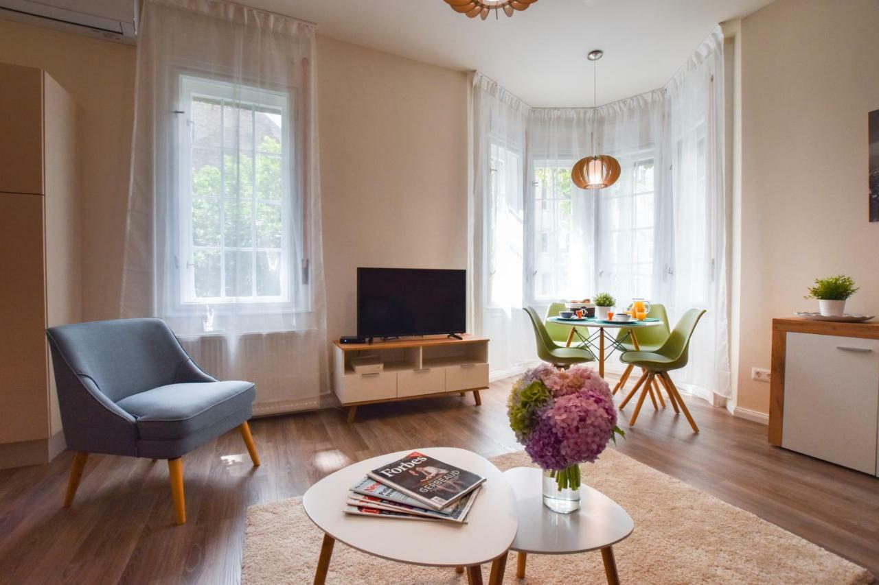 Christine Apartment Close To The Buda Castle Boedapest Buitenkant foto