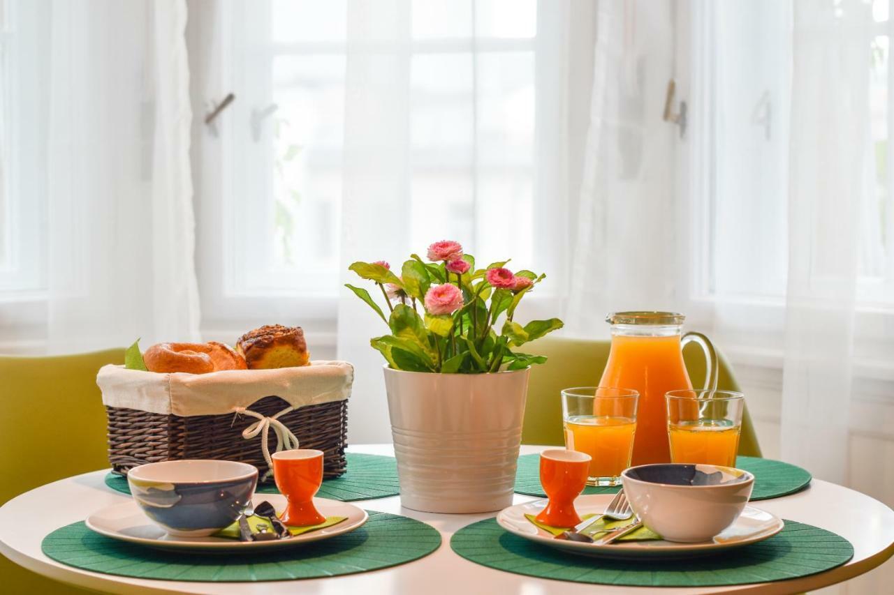Christine Apartment Close To The Buda Castle Boedapest Buitenkant foto